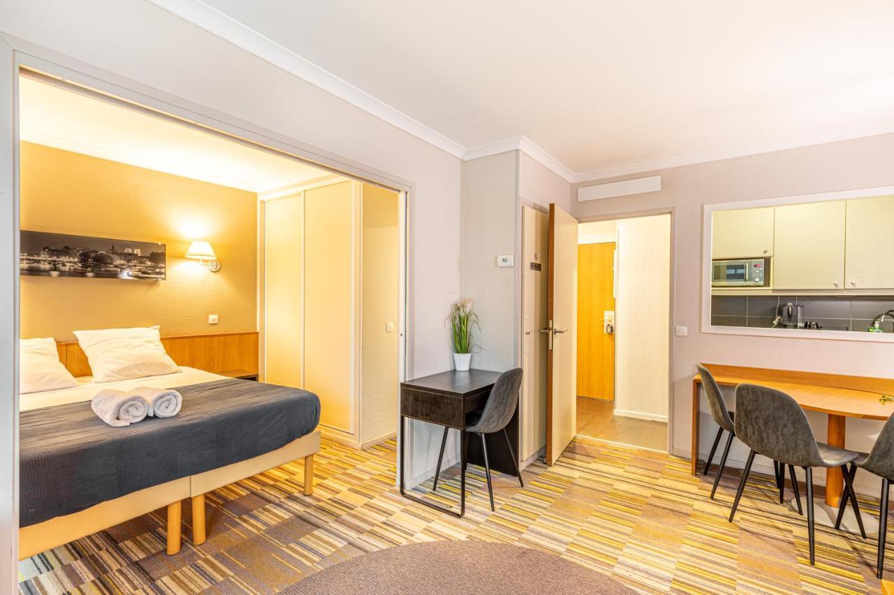 Paris Expo Apart Hotel - Porte De Versailles - 2R & Parking Issy-les-Moulineaux Exterior photo